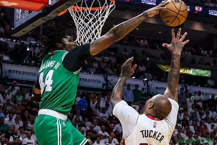 苏群专栏:东决为什么打得这么难看?