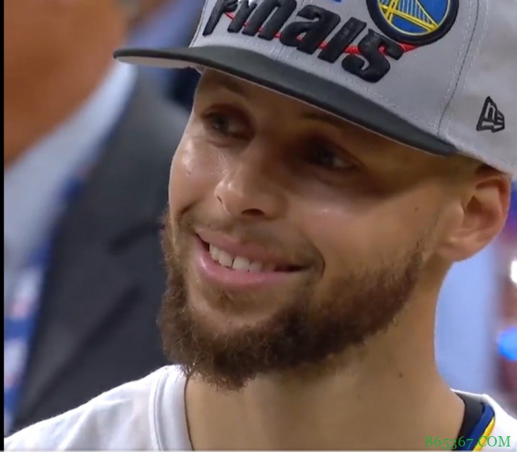 克莱:我本该投进10个三分的 我们还需要四场胜利