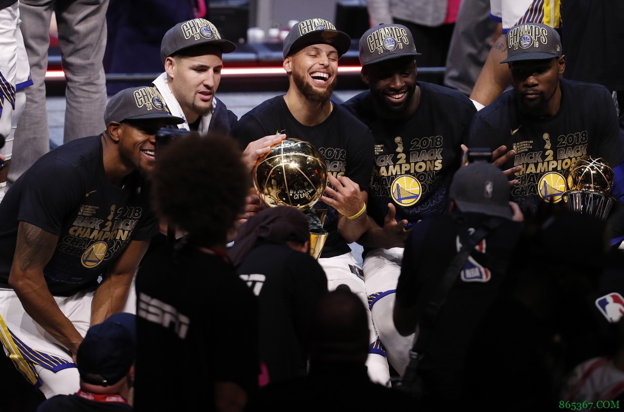 讨论&分析|勇士的新小球阵容能让他们重回总决赛吗