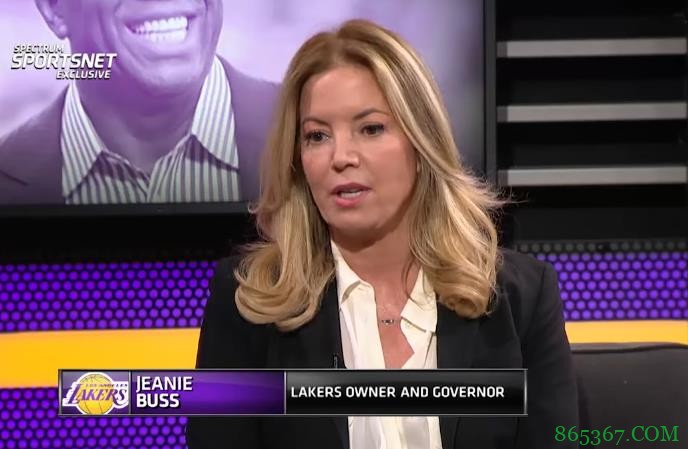 专访|珍妮-巴斯:我现在并不开心 但我发誓会让湖人变得更好