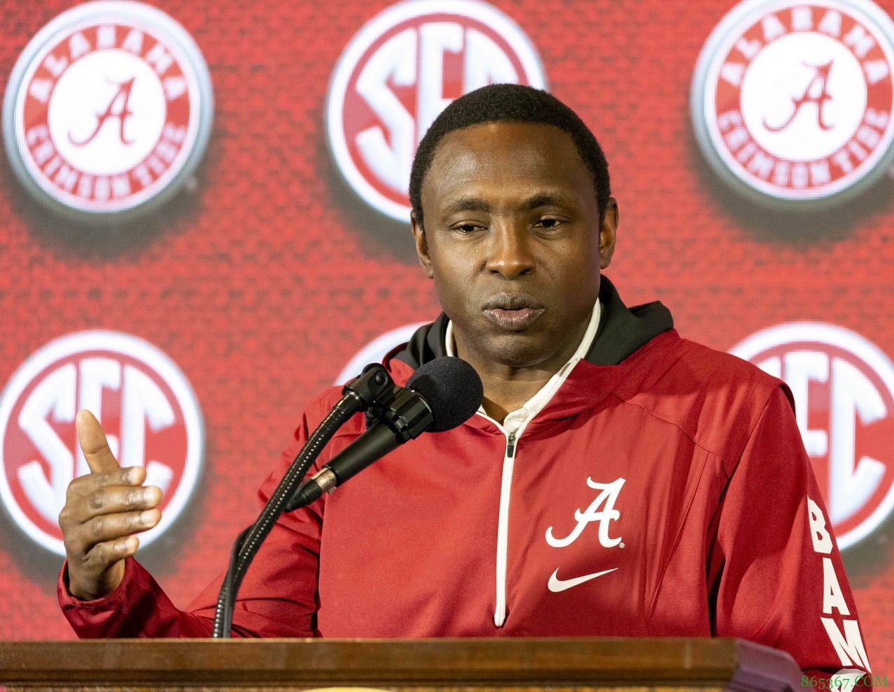 小将军:在接下来的10-15年 东契奇有机会登上司机曾攀登的高峰