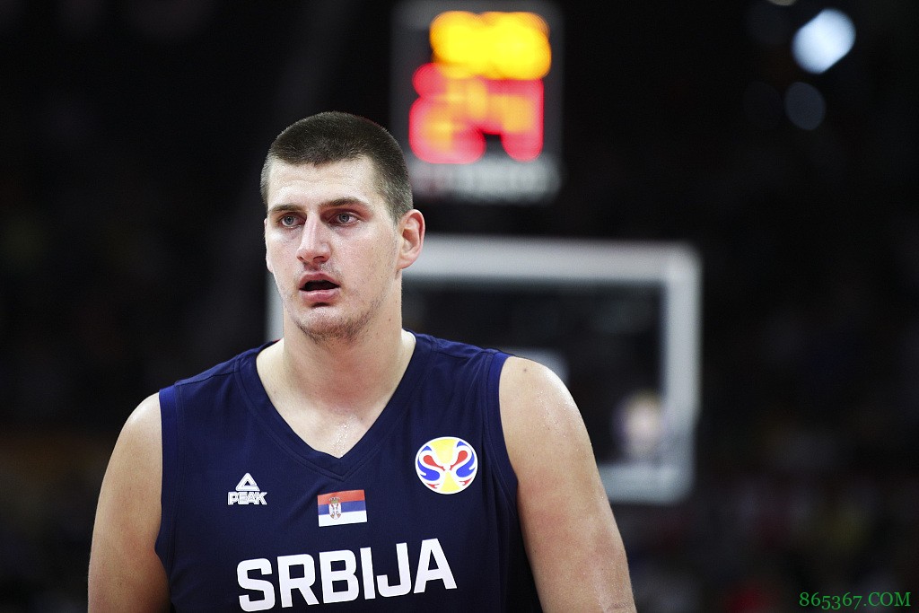 塞尔维亚主帅谈约基奇:不认为有最佳球员一说 他们有唯一的特质