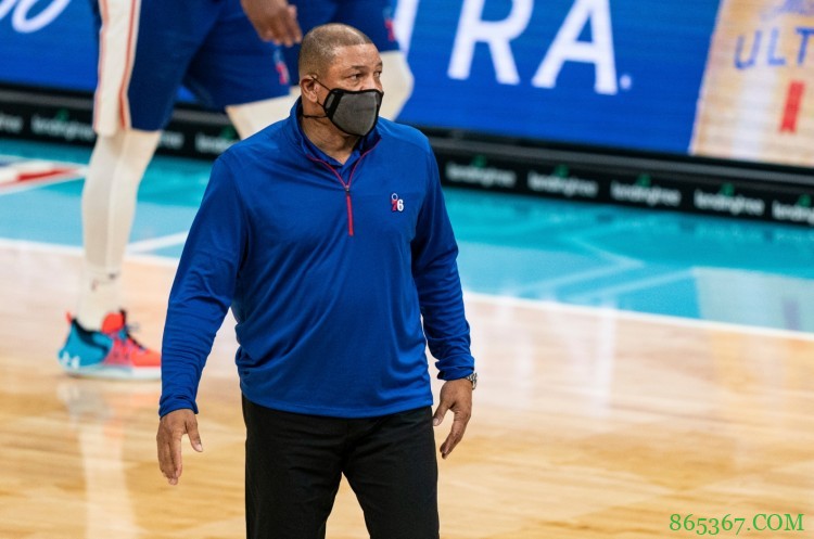 里弗斯:热火下半场更多用阿德巴约 是因为我们小个阵容的威慑