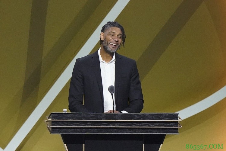 一年前的今天 科比&邓肯&加内特正式入驻名人堂