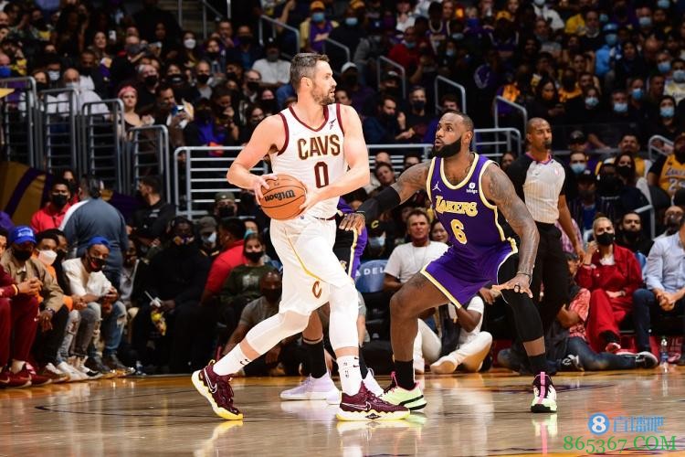 乐福谈詹姆斯退役计划:LBJ想拥有科比式谢幕战 希望他在骑士退役