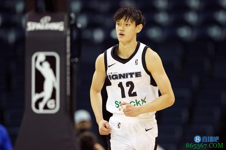 张博峰：国王&独行侠打探过曾凡博的情况 凡博被选中几率蛮大的