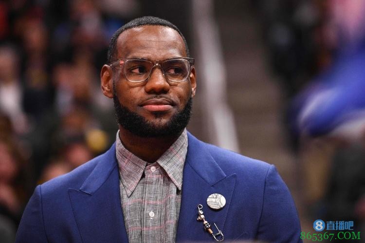 欧文:詹姆斯在骑士就是幕后指挥官 大家叫他“詹经理”