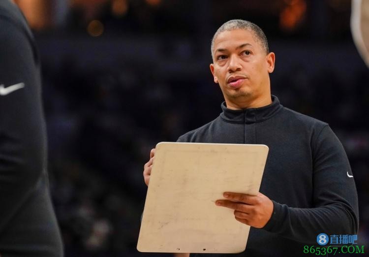 独行侠闯西决基德成功勋，盘点现役10大曾是后卫的NBA主帅