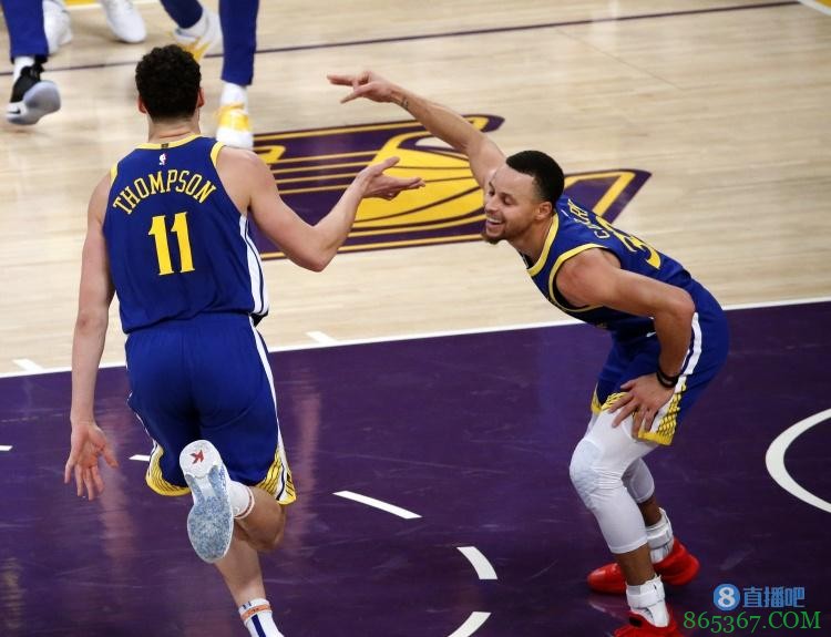 同步率拉满!库里、克莱均已在本赛季季后赛投进42记三分