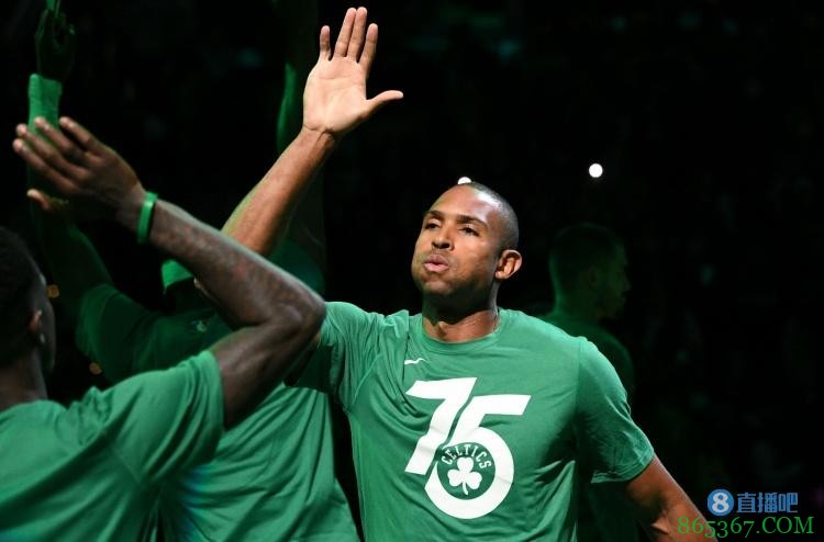 绿军官方：霍福德解除健康与安全协议 可出战今日对阵热火G2