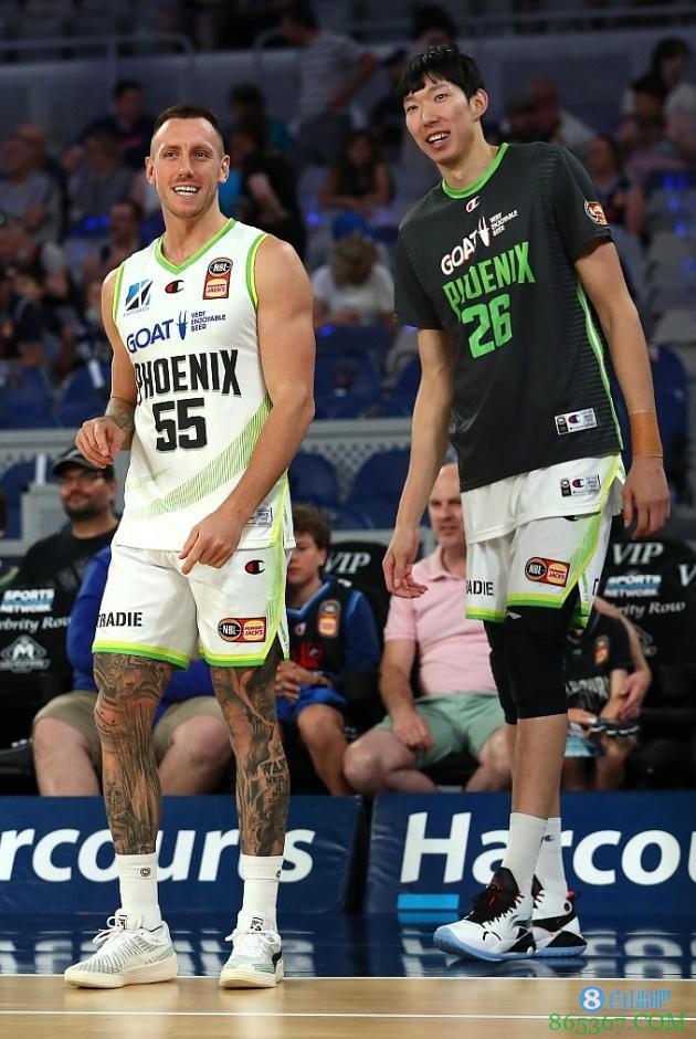 媒体人：周琦&刘传兴下赛季动向暂无消息 克里克CBA下家下周揭晓