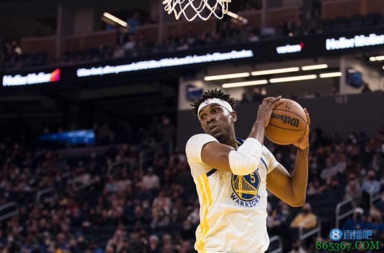 定海神针!西决卢尼场均得10.6分10.6板3助 前板3.8命中率70.6%