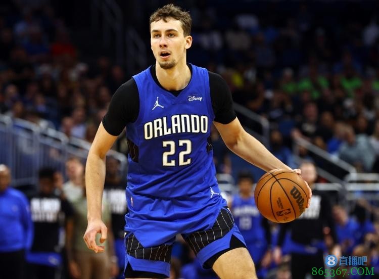 7年来首人！小瓦格纳成为魔术队史第10位入选新秀一阵的球员