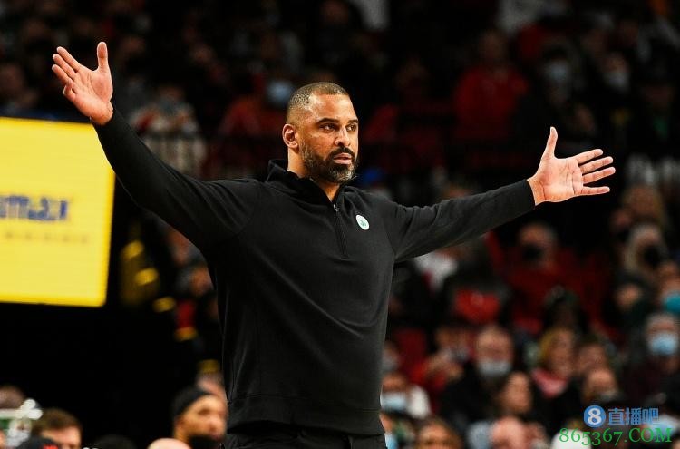 乌度卡:霍福德仍然在等待测试结果 怀特孩子出生比预期来得早