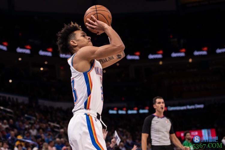 讨论|TA重排21届新秀：CC&莫布里顺位不变 巴恩斯榜眼 格林第四