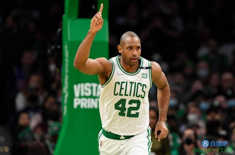 乌度卡：不确定霍福德是否缺战G2 怀特和格威将会首发出战