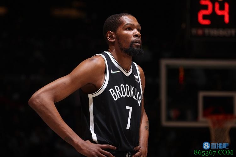 杜兰特:我和我的教练之间从来没有任何问题 但可能会有些分歧