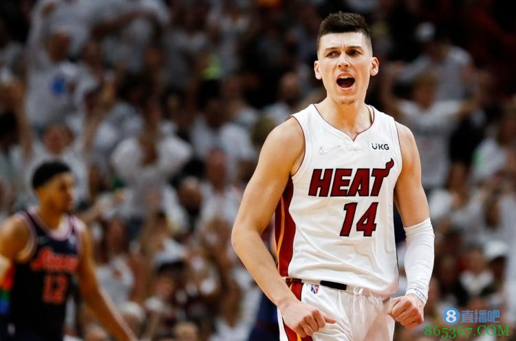 希罗:必须赞美绿军&雄鹿这轮对决 两队的防守风格完全不同