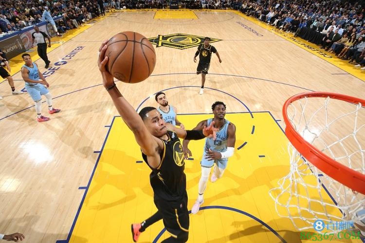 西决前瞻|库里如何破包夹是关键 勇士如何防守东契奇?