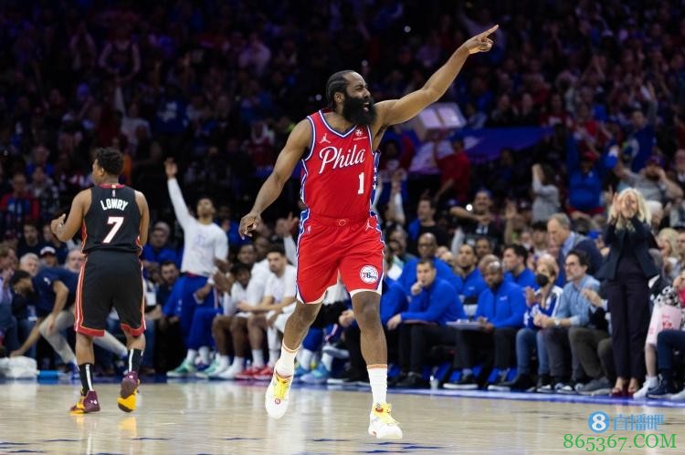 76人VS热火G4述评：燃！控场登哥吃顿饺子 三分饥荒害苦巴特勒