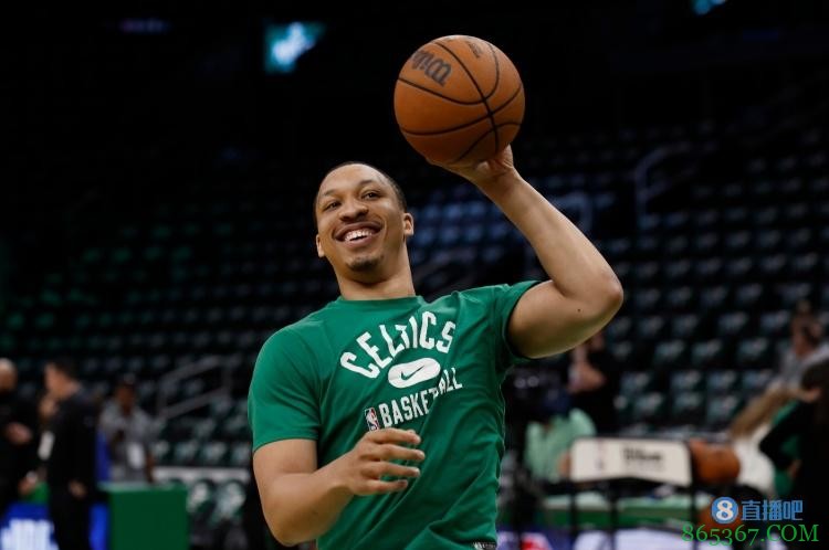 格威:我们必须在主场将总比分扳成2-2 不能被同样事情打败两次