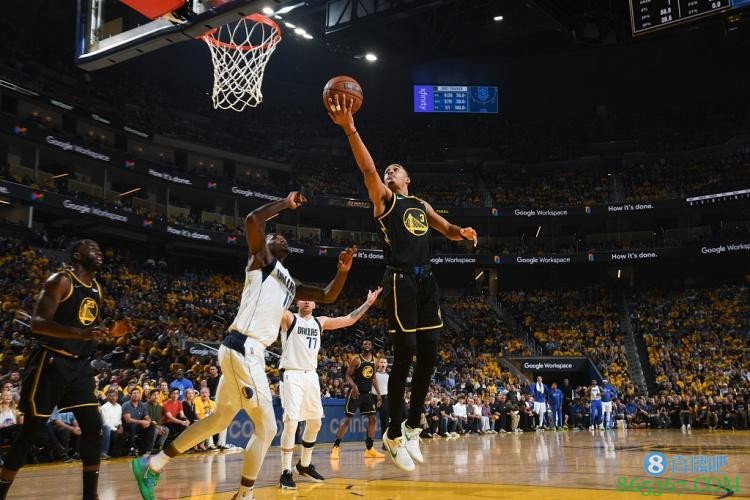 普尔谈自己的进步:如果没有我的队友 我将无法做到这一切