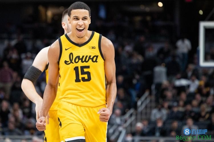 队记：国王面试了多达33位新秀 包括基根-穆雷&阿巴基&约维奇等人