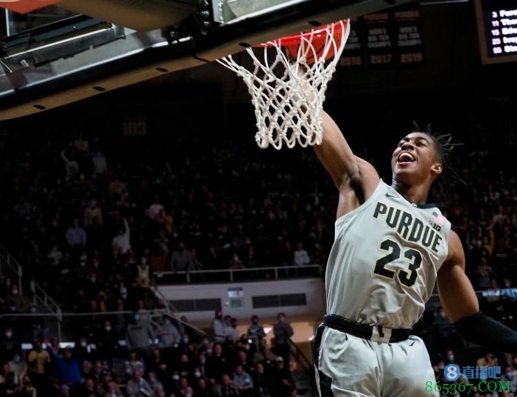 选秀分析师：多队认为艾维是前2顺位新秀 霍姆格伦第4而非状元