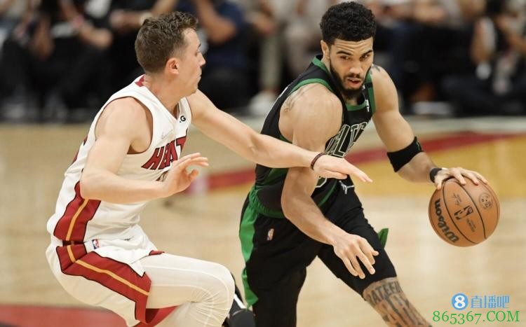 全能前锋!塔图姆带伤出战44分钟 砍下22分12篮板9助攻