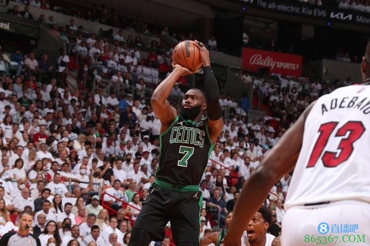 东决G5述评：肉搏苦熬！三探花兜底  耗到巴特勒跳不动