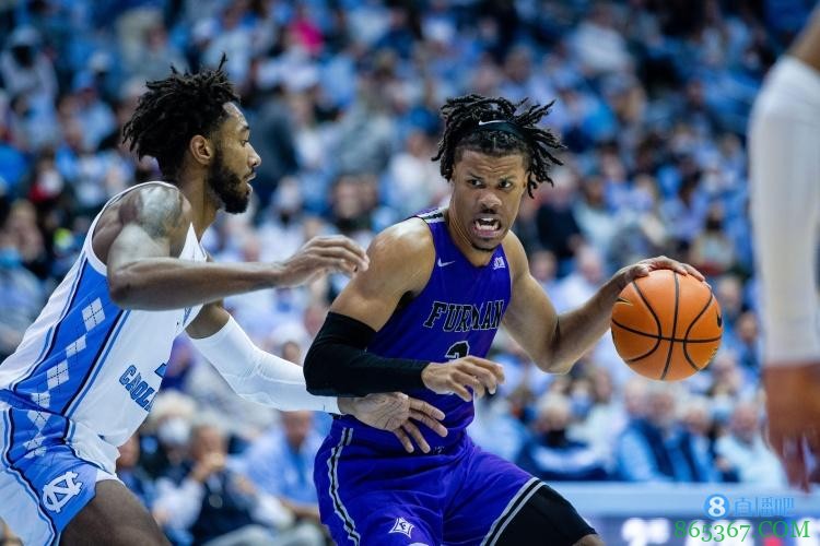 迈克-博斯韦尔&杰伦-斯劳森都退出2022年NBA选秀 将重返校园