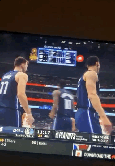 网友：哈登不能造犯规而布克可以 吹杨：吹罚起伏不定 令人抓狂