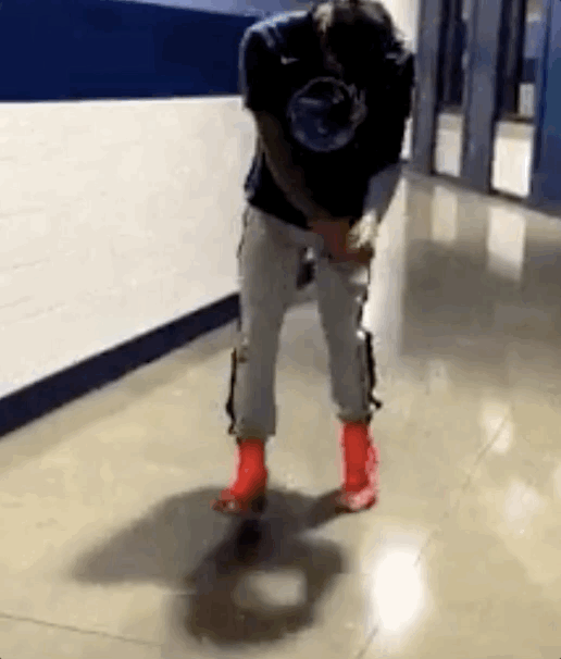 开心！莫兰特推特晒自己跳舞动图 庆祝入选二阵