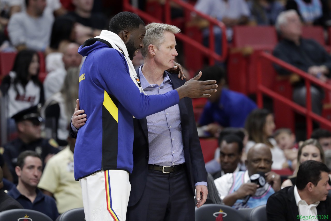 追梦:我很少反对科尔 我知道教练组看录像的时间是我们的10倍