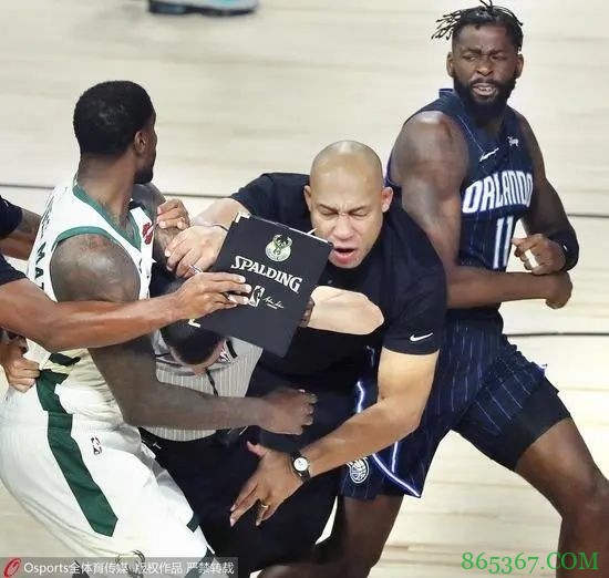 达尔文-哈姆:湖人新帅,相当炸裂