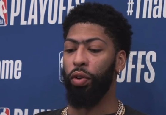 2个月没摸球引质疑！美媒晒浓眉休赛期计划：最后6周才练篮球部分