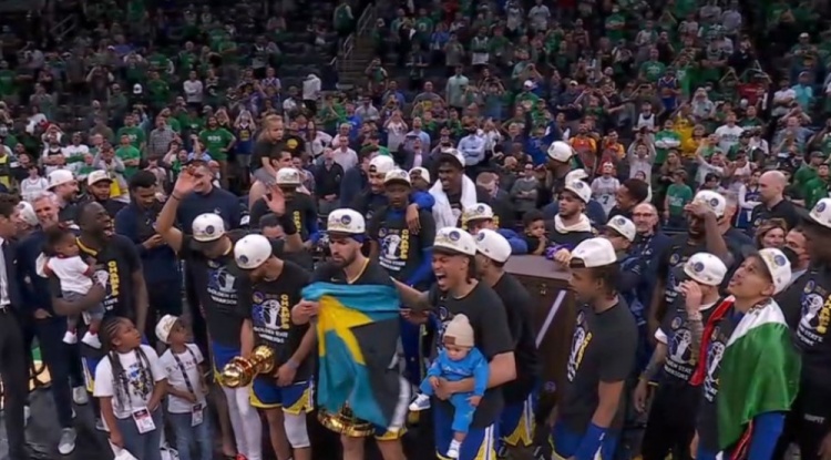 巴哈马总理祝贺克莱：我们为你骄傲 等不及跟你一起庆祝了