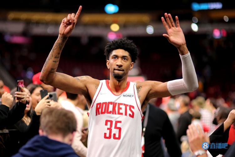 有望4年7700万美元续约？伍德：已经商讨过了 让我们拭目以待