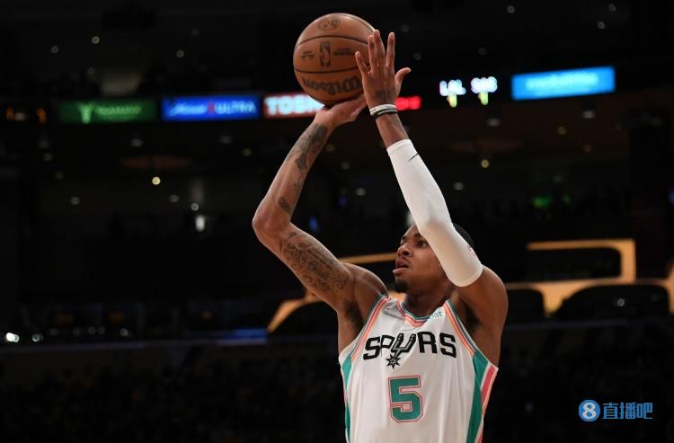 名记:老鹰方面对于穆雷可以被交易感到不可思议