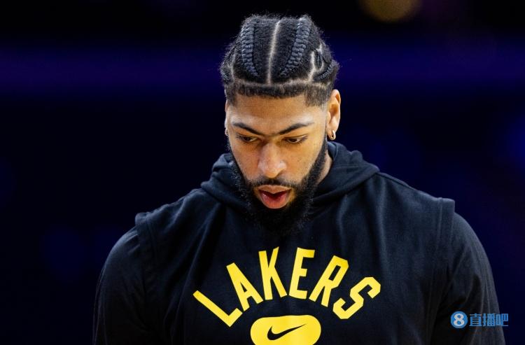 米勒谈浓眉4月以来没投过篮:老詹应该沮丧 他还跟孩子一起投篮呢