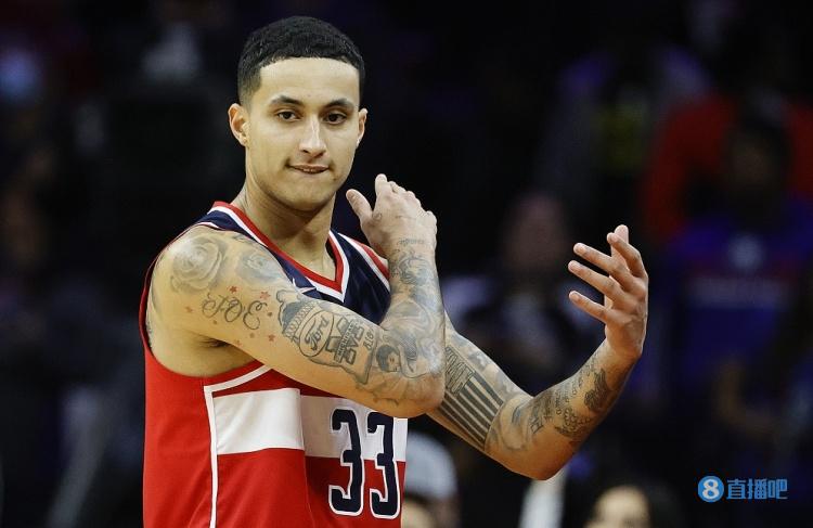 库兹马转发其关键时刻三分集锦：想打篮球了