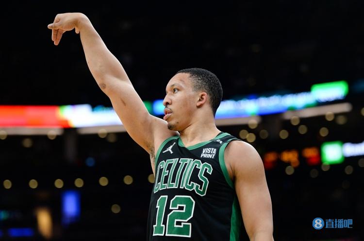 格威：看到勇士庆祝活动后让我想回到总决赛 这感觉变得更强烈