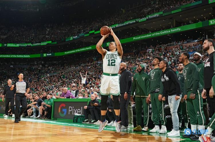 格威:追梦是一位终极竞争对手 他一直是我崇拜的球员