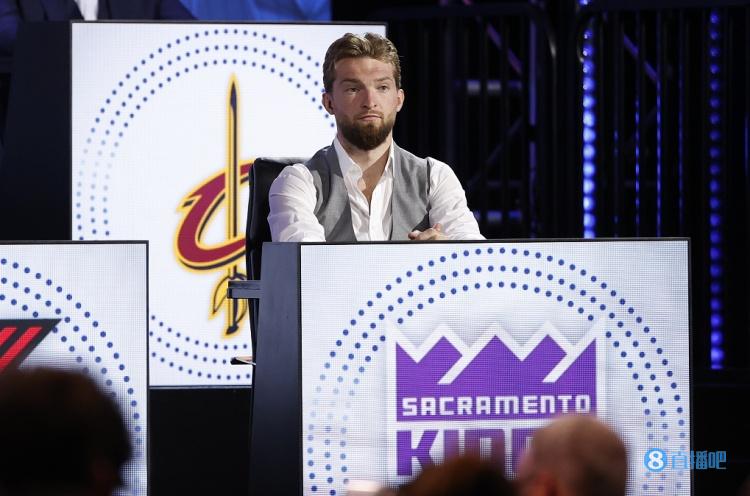 选秀专家:乐透区每个球队几乎都问过国王的4号签 包括前三的球队