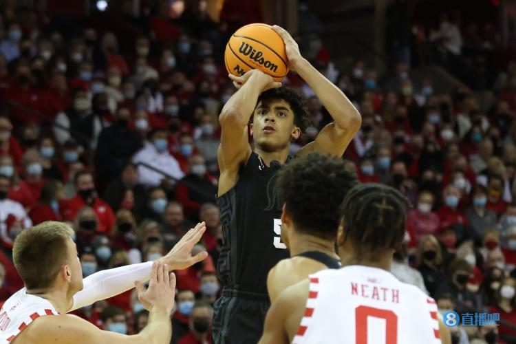 【新秀巡礼】马克斯-克里斯蒂：1米97的19岁射手胚子 值得期待