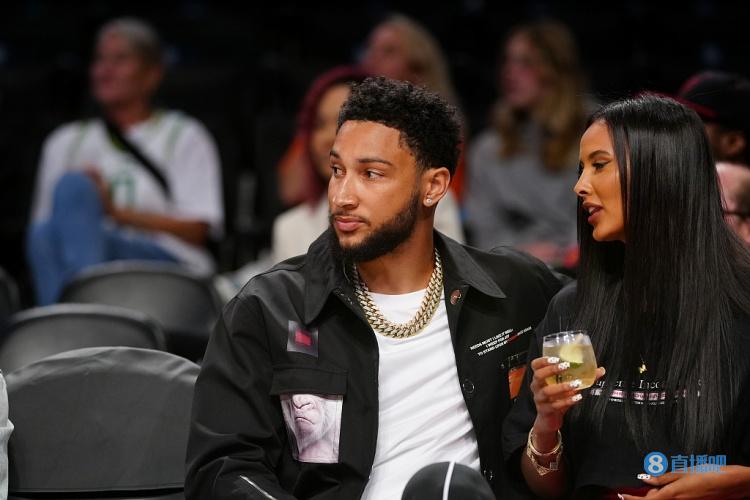 Shams:本西计划新赛季完全康复 他现在感觉很好&逐渐加大训练量