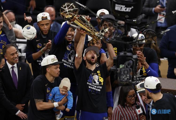 盘点4冠勇士最佳12人阵容，水花追梦KD维金斯携手入选一阵