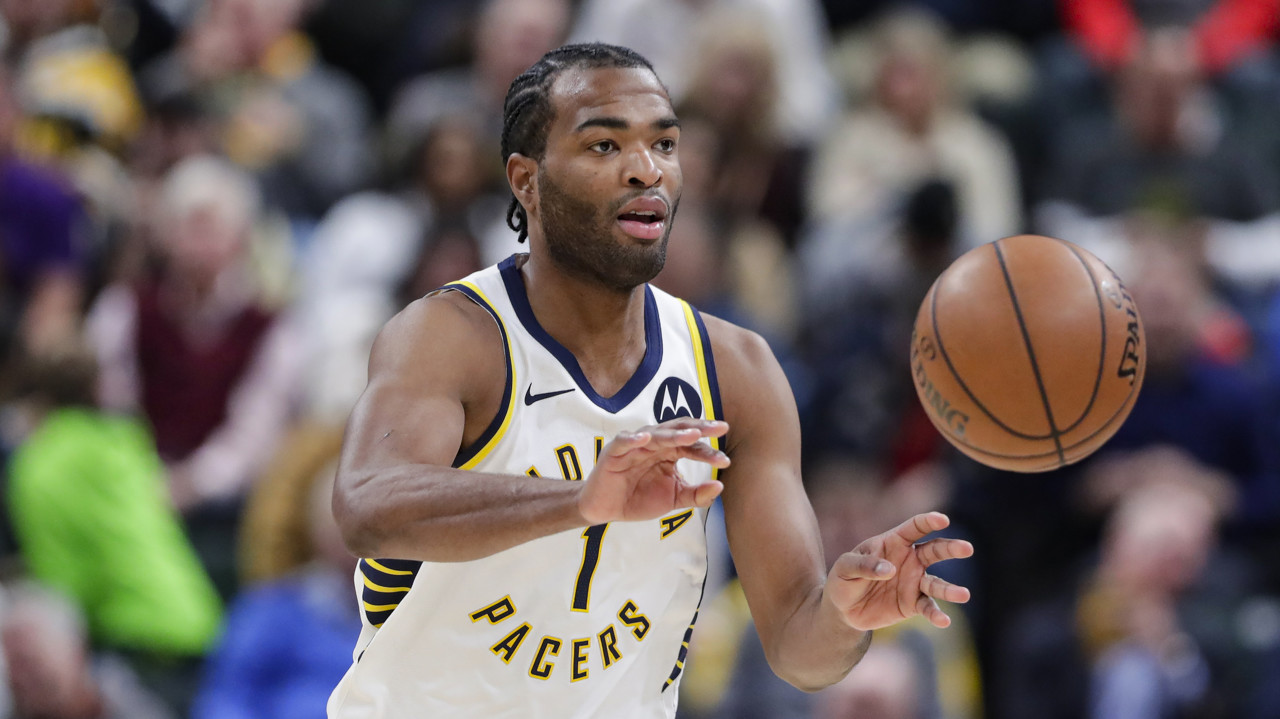 美记:绿军有意得分型小球前锋 有意TJ-沃伦&加里纳利