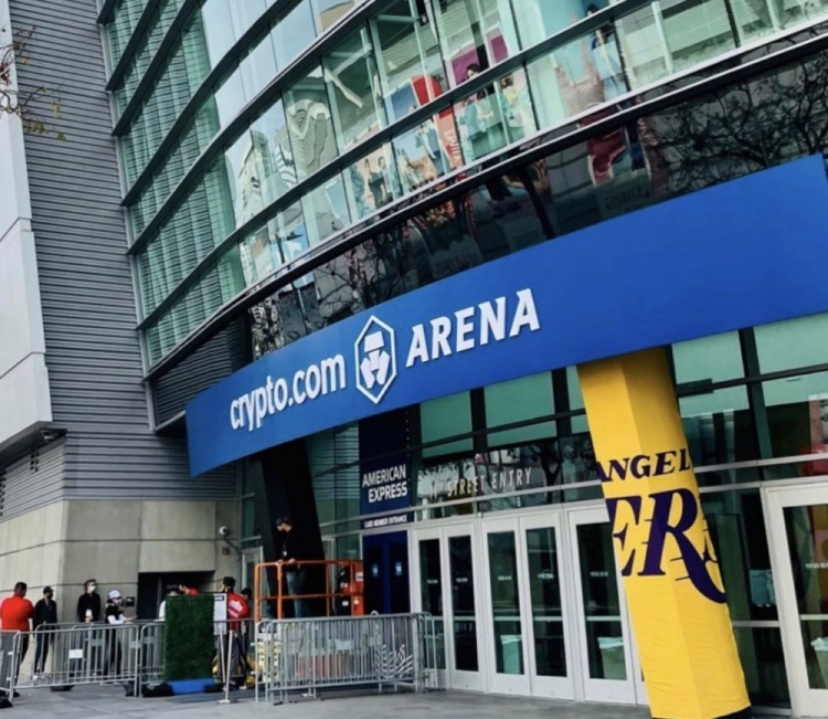 美媒盘点各队主场冠名权售价:湖人20年7亿+居首 猛龙第2