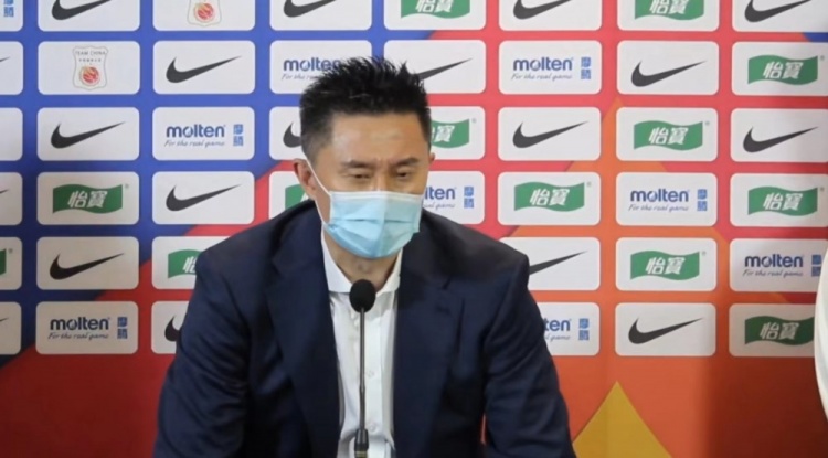 杜锋:周琦的作用不在得多少分 他在场吸引就是给球队最大的帮助